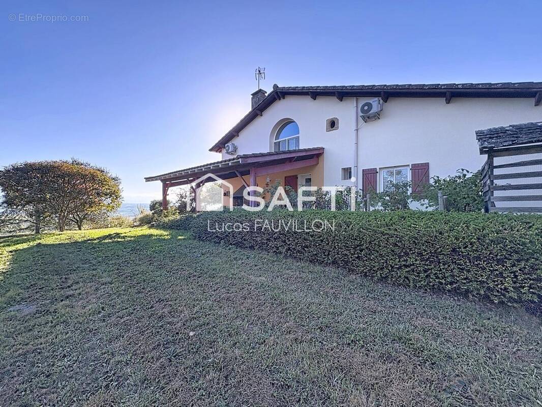 Photo 1 - Maison à MONTESQUIEU-VOLVESTRE