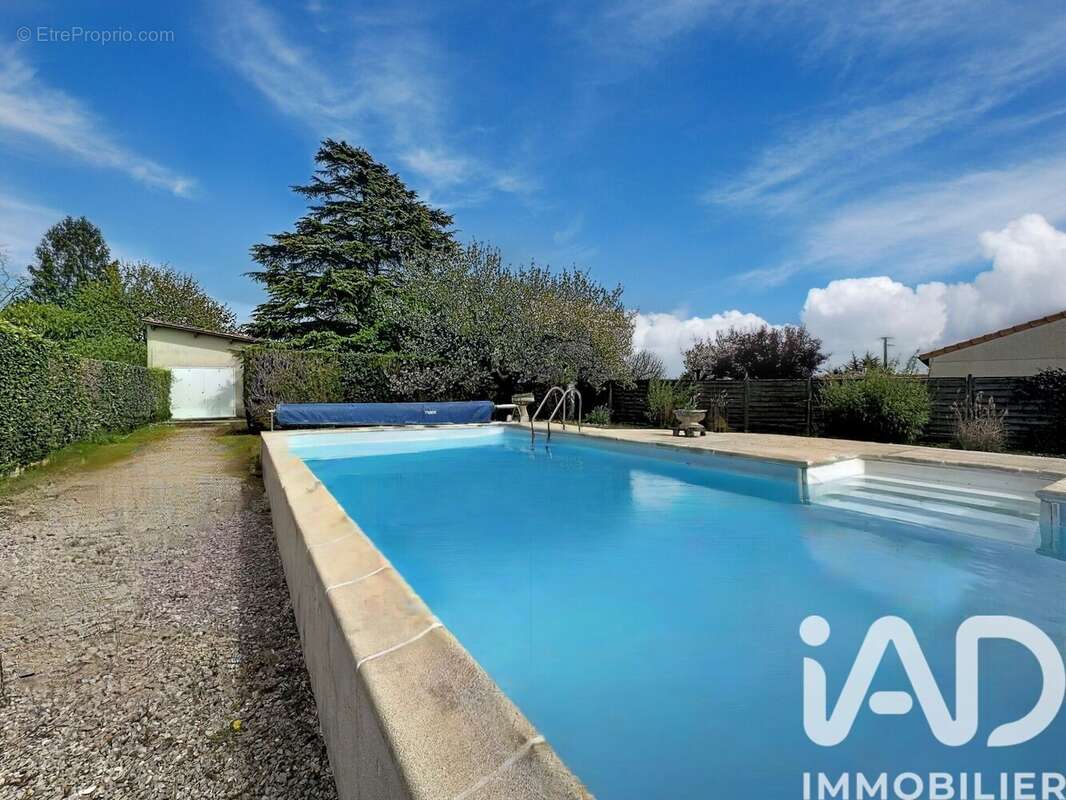 Photo 6 - Maison à SIREUIL