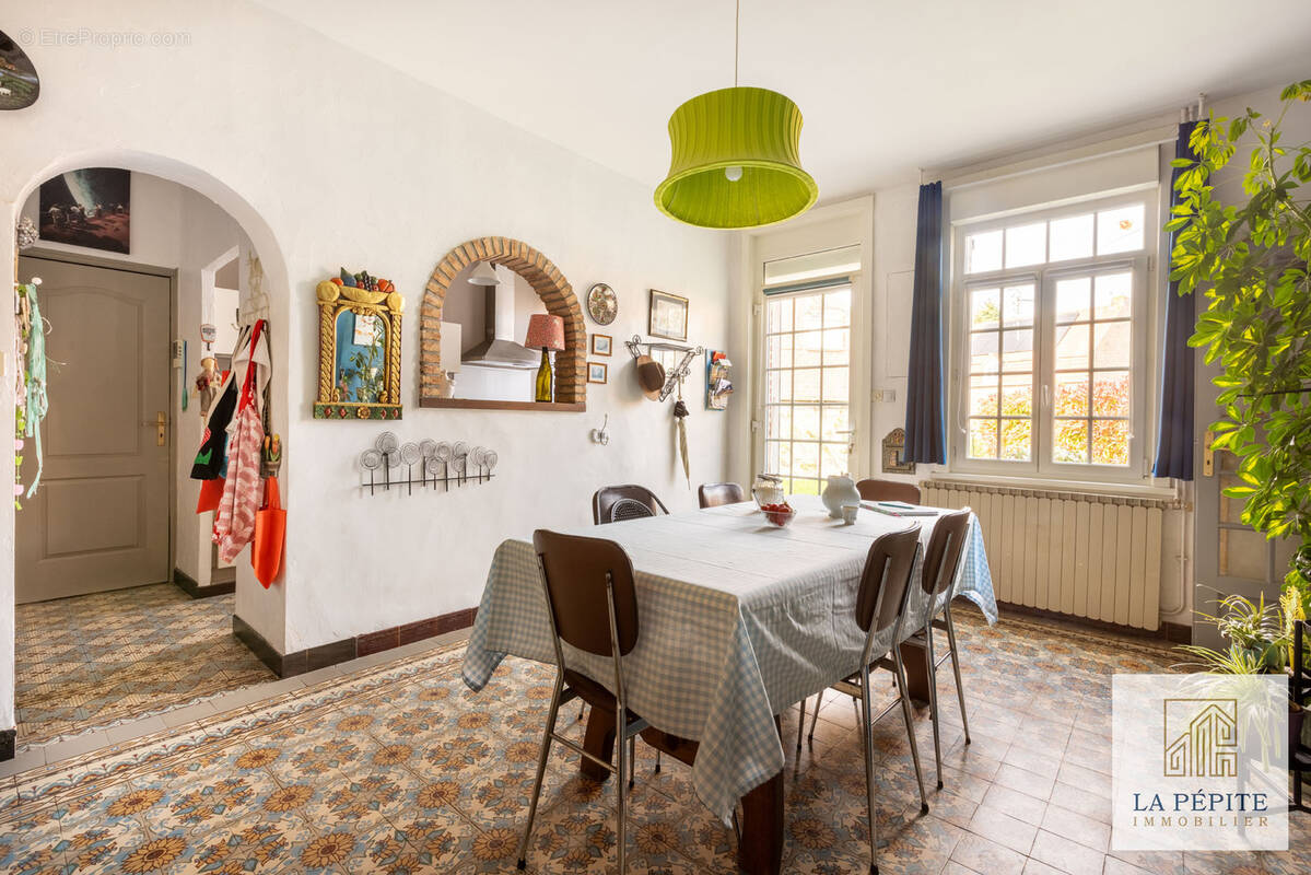 Maison à FRESSAIN