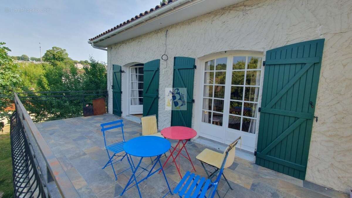 Maison à ANGOULEME
