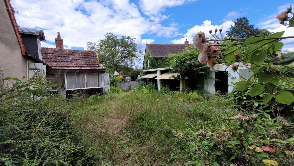 Maison à POUGUES-LES-EAUX