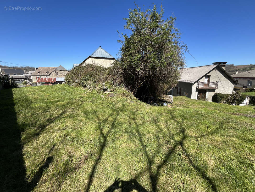 Terrain à POUEYFERRE