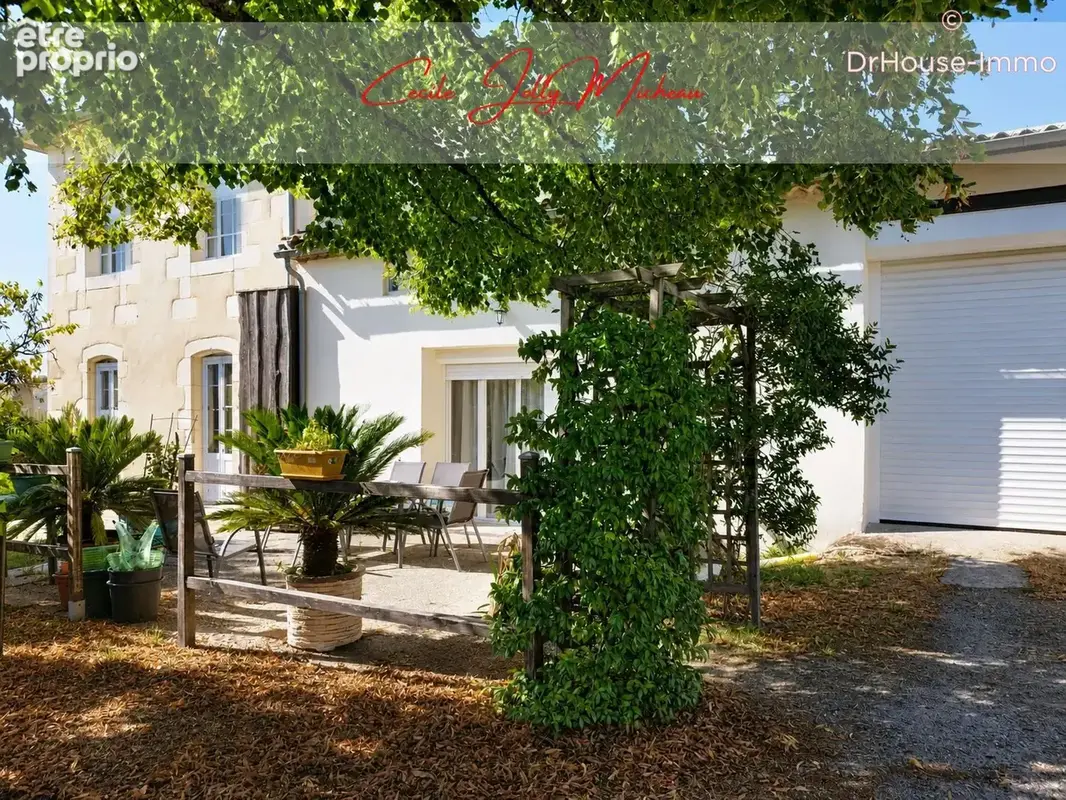 Maison 183 m² à Saint-Caprais-De-Blaye  - photo 22