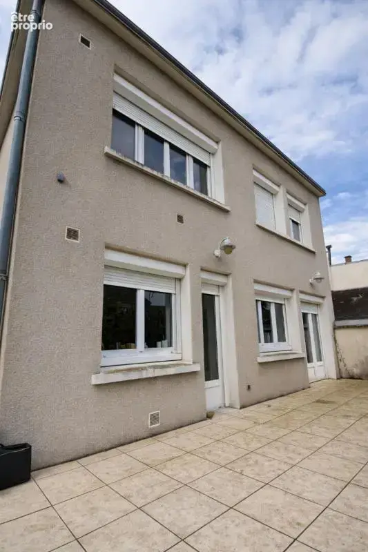 Maison de ville 150 m2 4 chambres + garage + parking + jardin 300m2 - photo 5