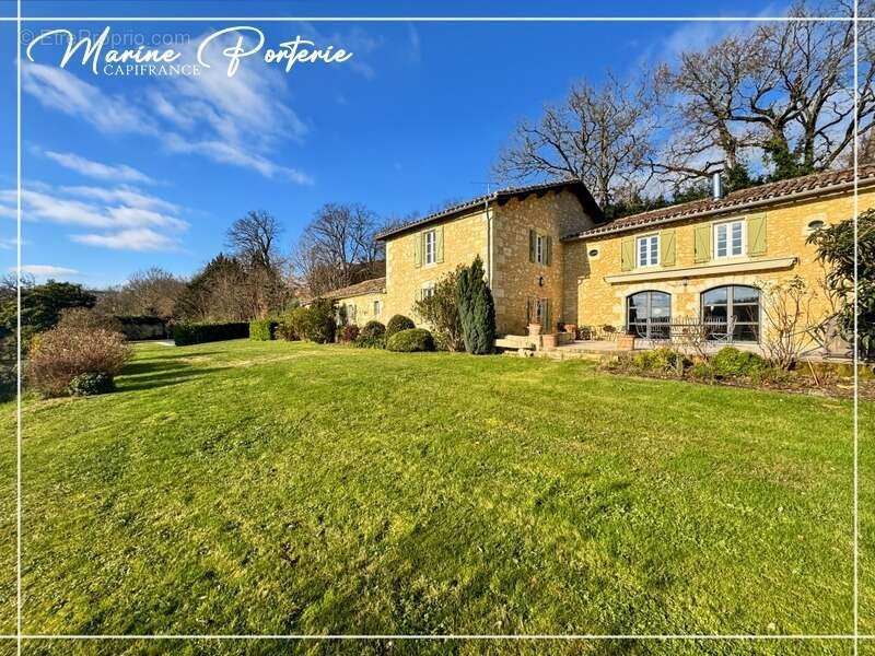 Propriété de charme en pierre – volumes exceptionnels – piscine – vue dégagée – proche Auch - photo 20