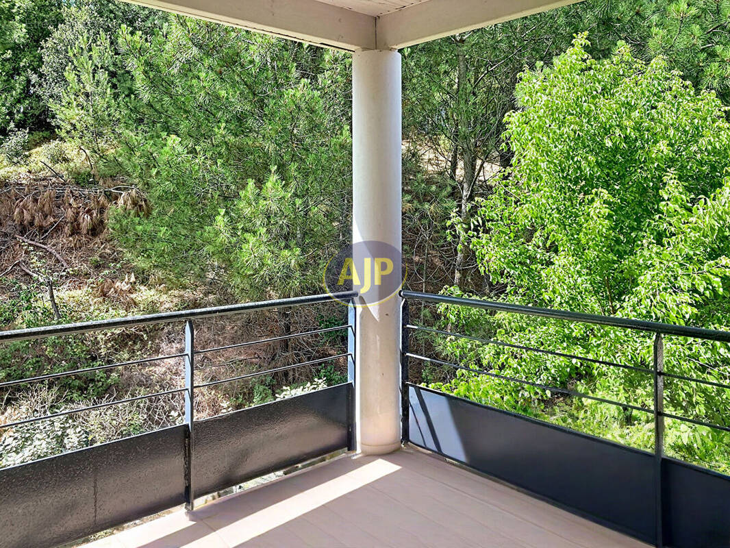 Appartement à LE VERDON-SUR-MER