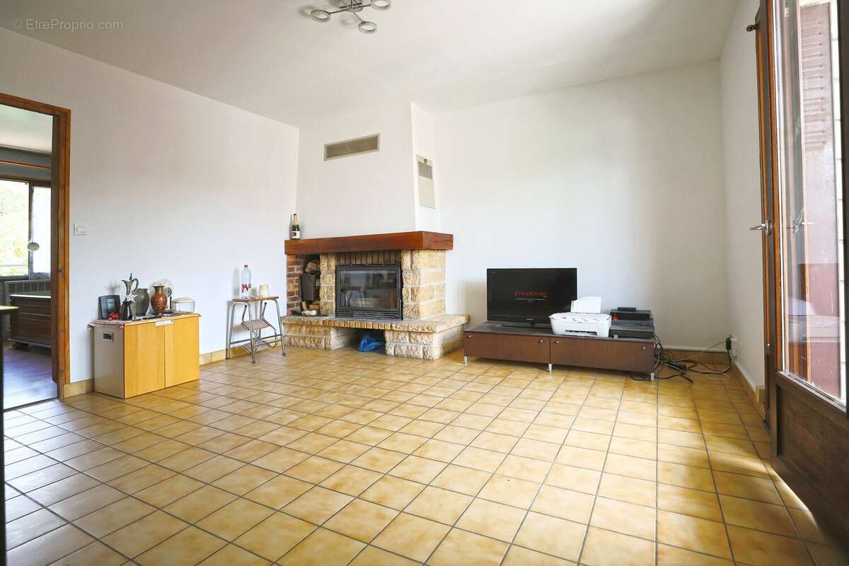 Maison à MONTREUIL