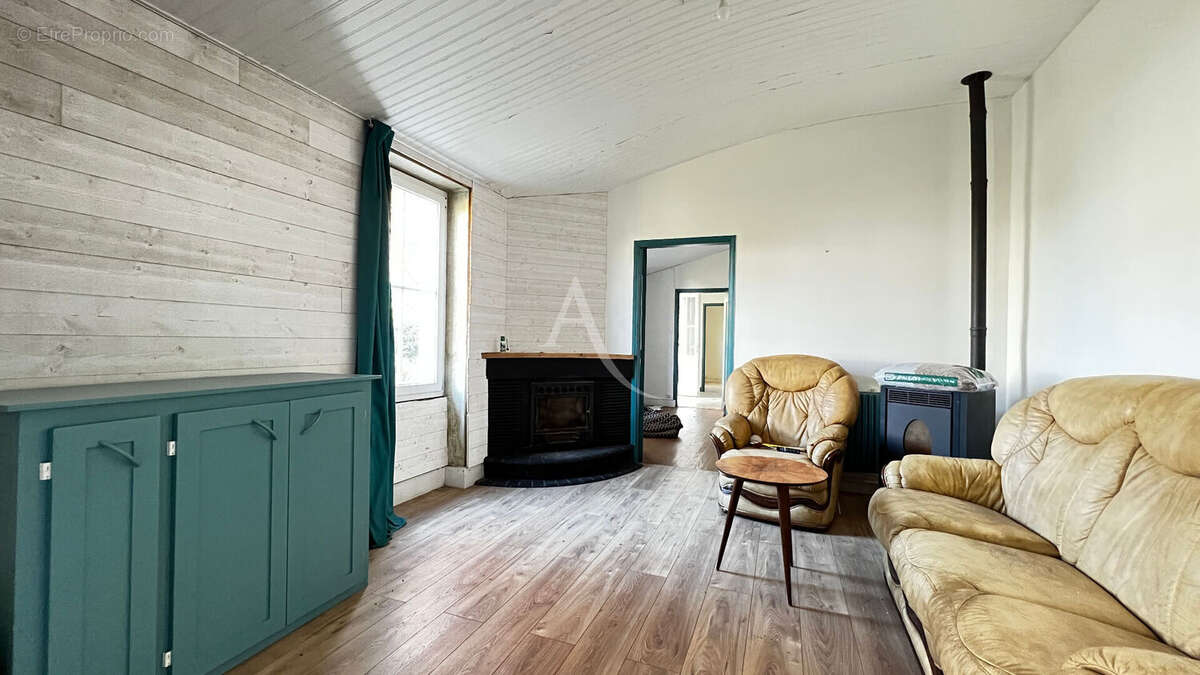 Maison à LA TREMBLADE