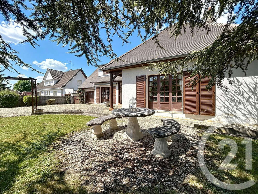 Maison à PINEY