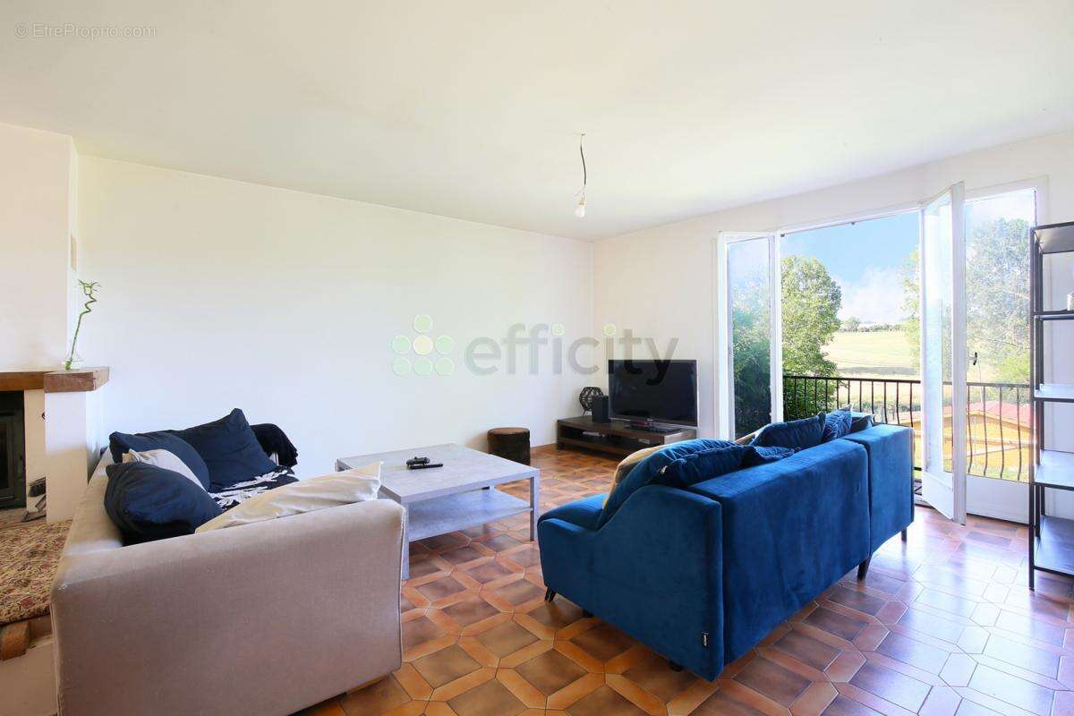 Maison 93 m² à Cambiac  - photo 4