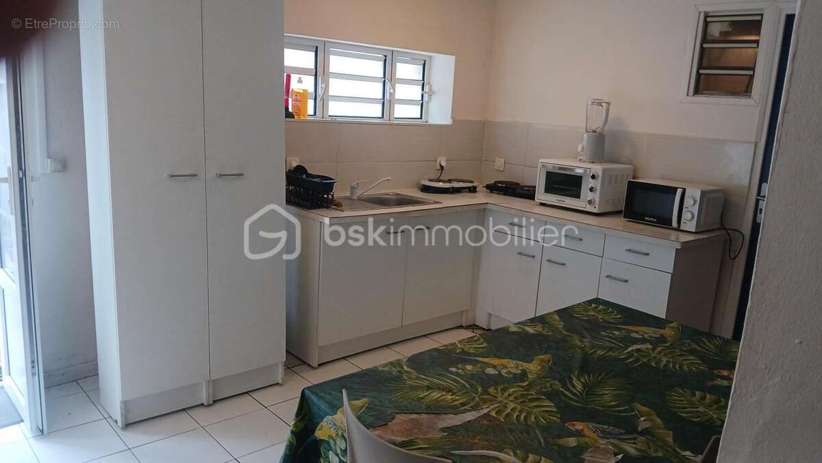 Appartement à BASSE-TERRE