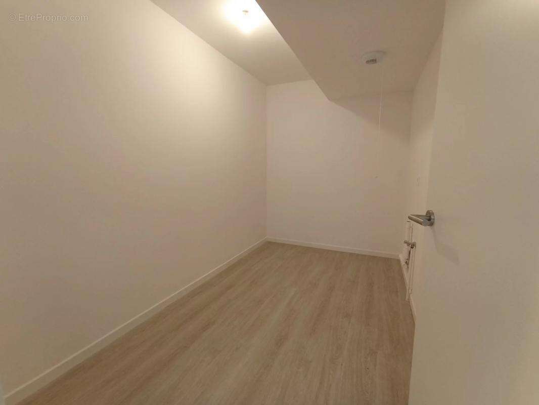 Appartement à VILLENEUVE-SAINT-GEORGES