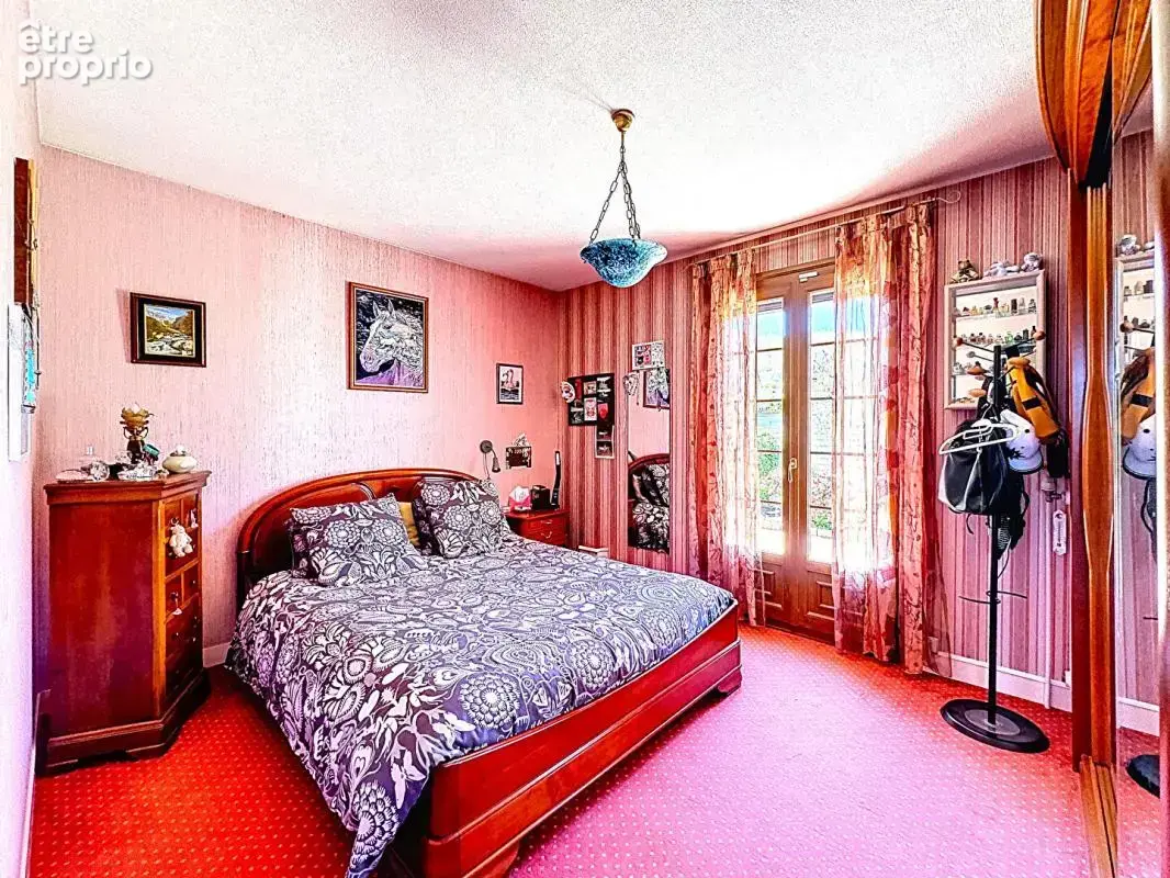 Pavillon independant - 130m² - 3 /4chambres - sous sol total - dependances - jardin - 60840 nointel - photo 6