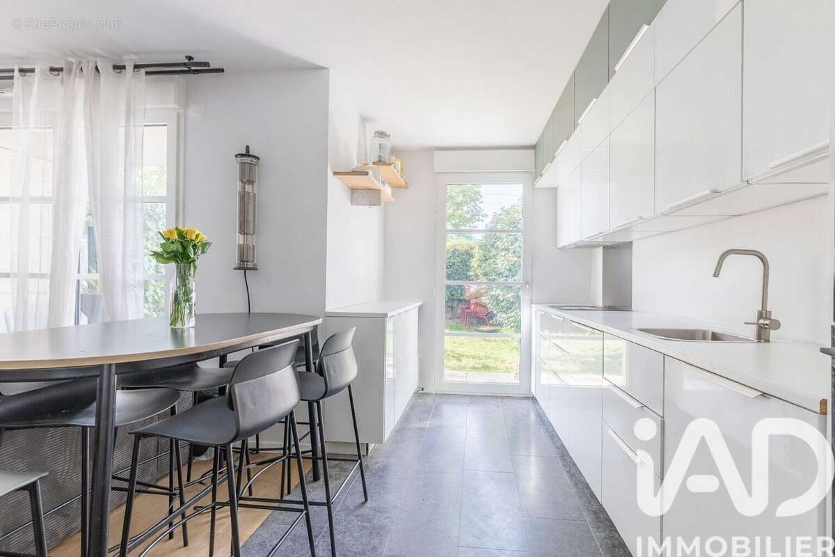 Photo 4 - Appartement à CLAMART