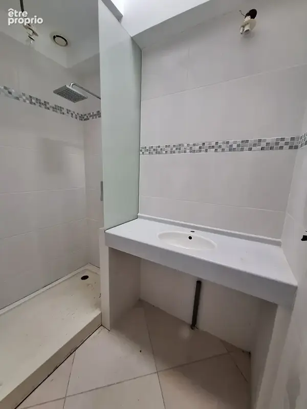   À VENDRE – Maison de ville 213 m² avec 4 appartements à finir de rénover – RISCLÉ (Gers 32) - photo 20