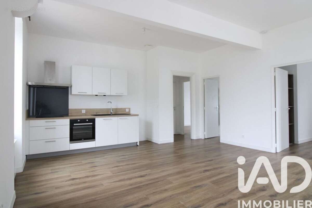 Photo 2 - Appartement à LAMBALLE