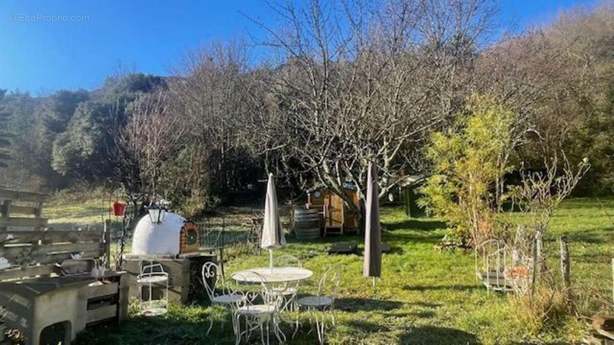 Terrain à PUILAURENS