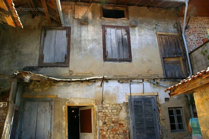 Dpt ain (01), à vendre saint julien sur reyssouze immeuble - photo 2
