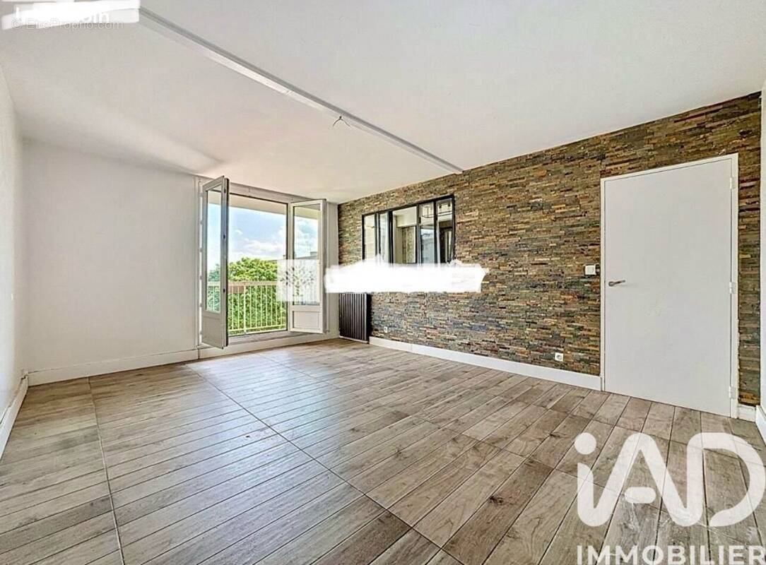 Photo 1 - Appartement à CHILLY-MAZARIN