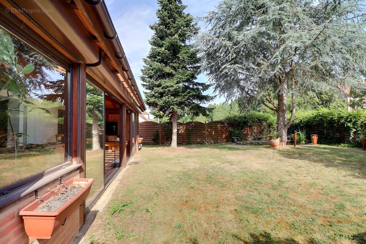 Maison 170 m² à Marcoussis  - photo 2