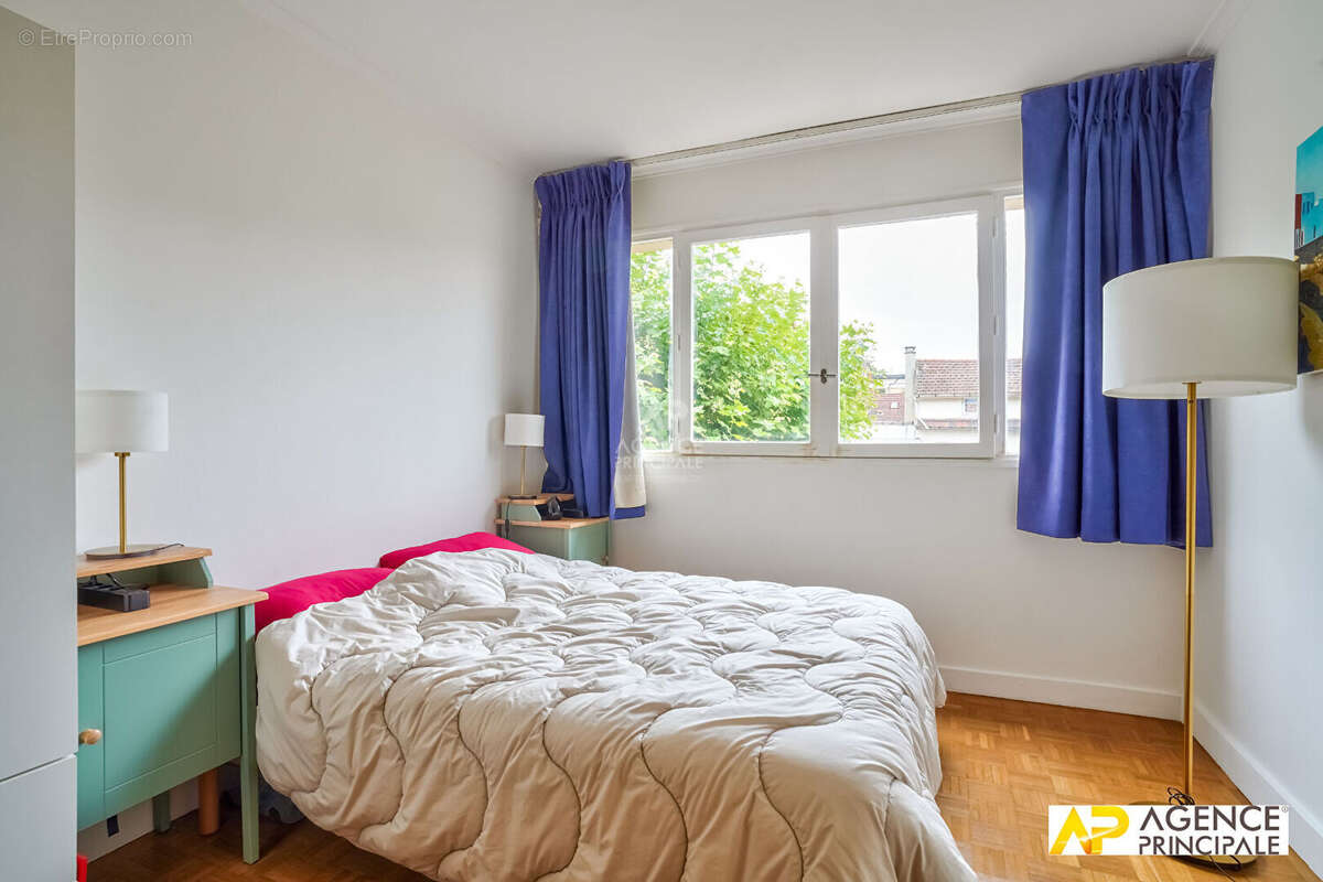 Appartement à MAISONS-LAFFITTE