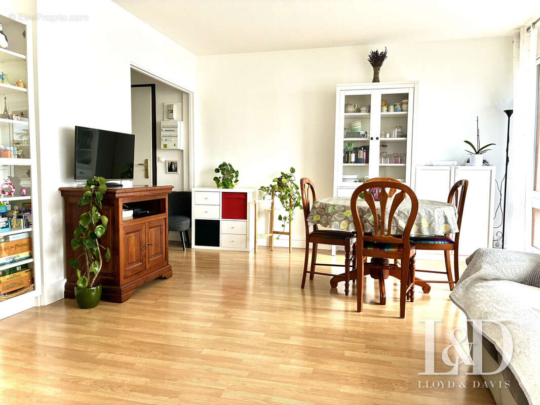 Appartement à BOIS-D&#039;ARCY