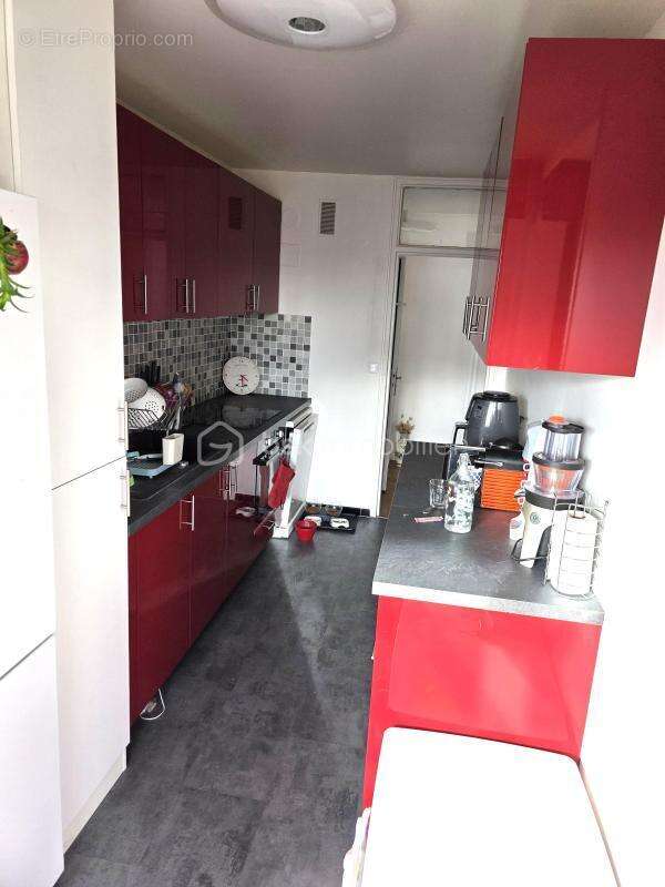 Nouveauté Secteur Mairie - Charmant Appartement de 3 pièces de 68 m² avec balcon au 6e étage sur 8 - photo 8