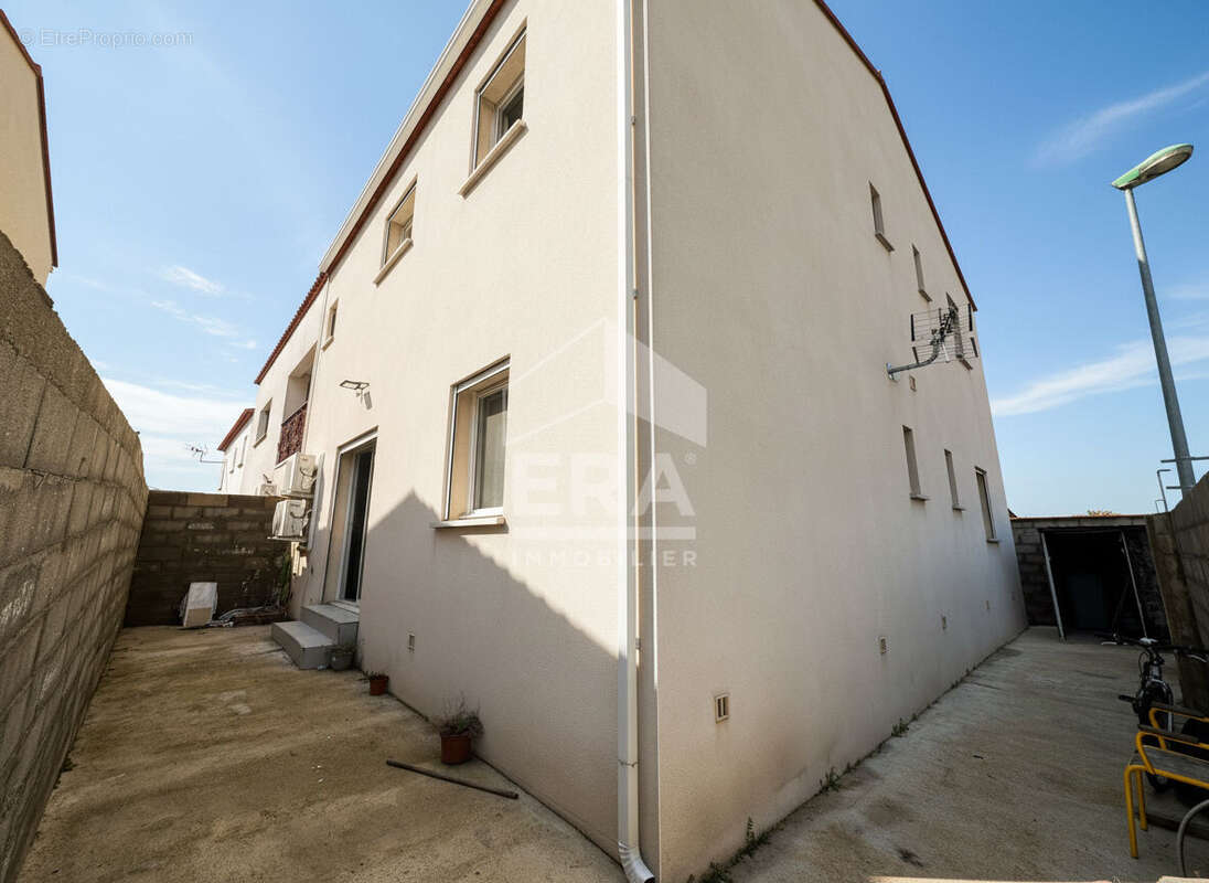 Appartement à PIA