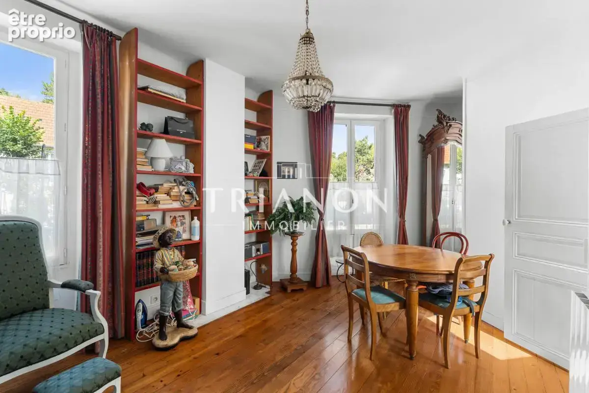 Coup de cœur — Maison de ville non mitoyenne avec cour pavée sans vis-à-vis ! - photo 10