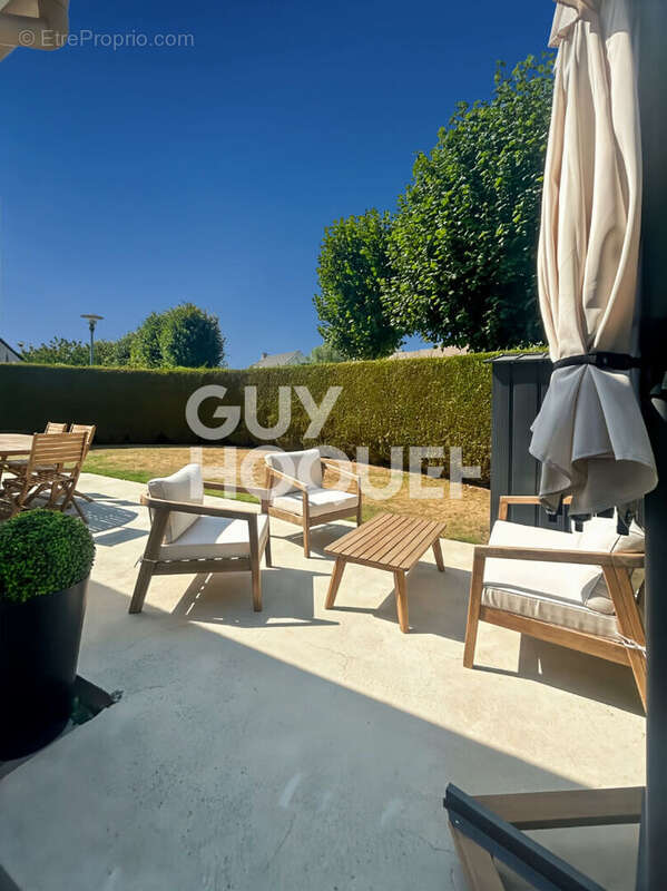 Maison à SAINT-GERMAIN-LA-BLANCHE-HERBE