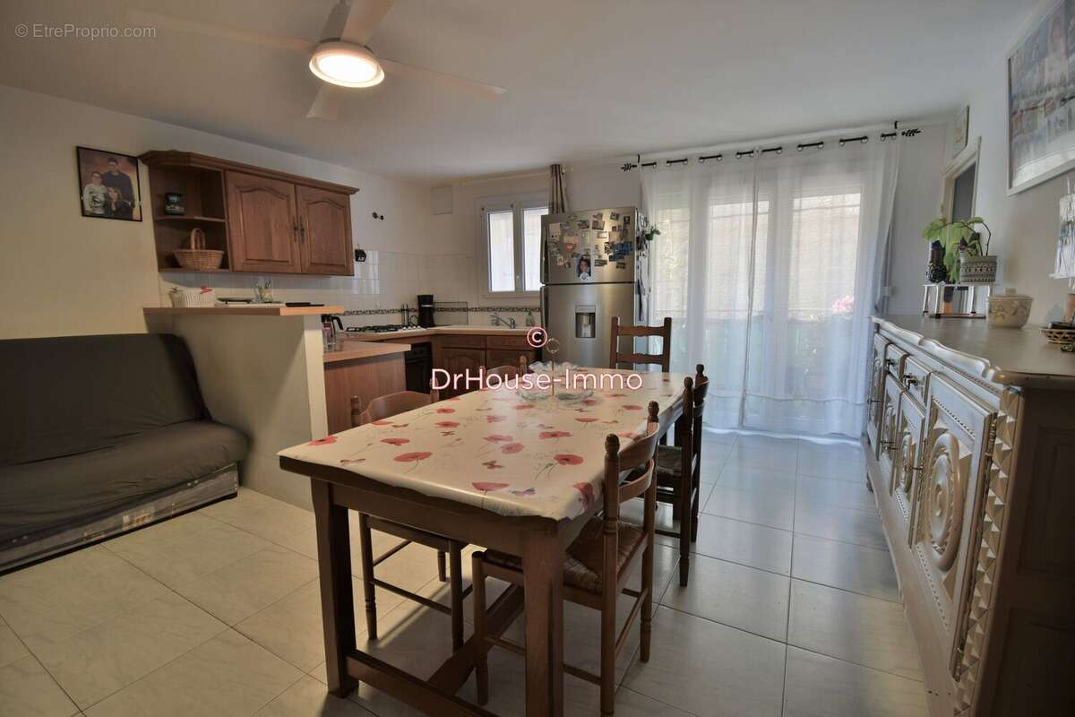 Maison à VILLEVEYRAC