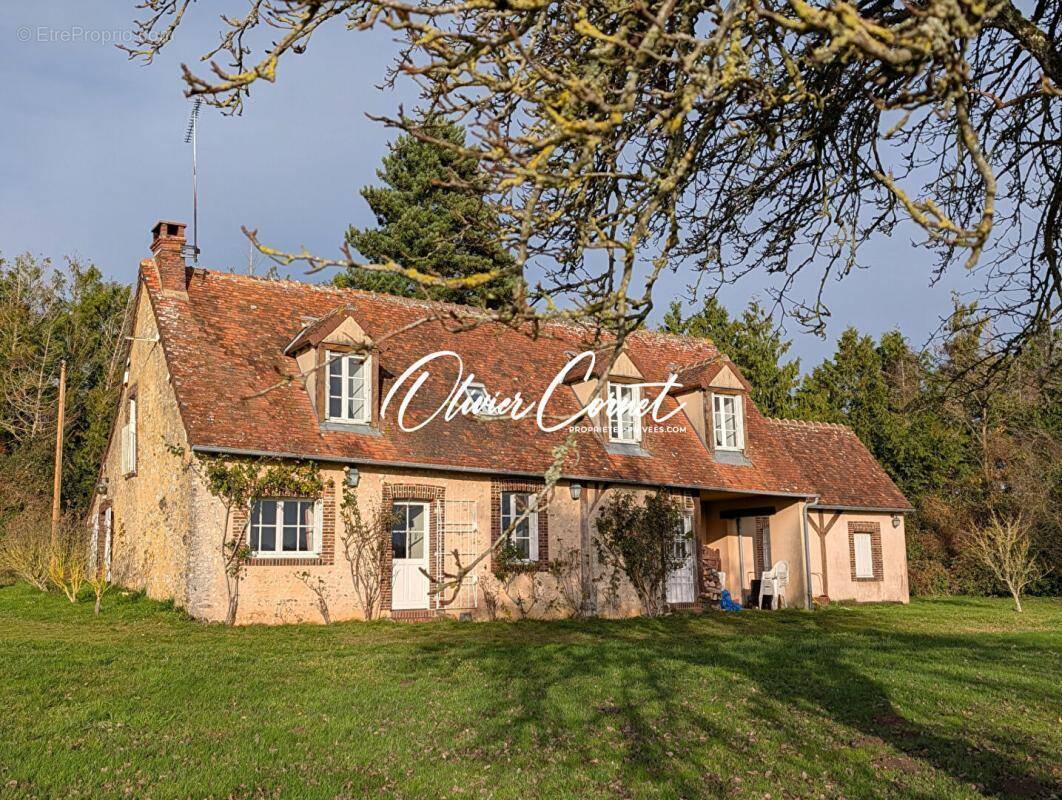 Maison à SAINT-DENIS-D'AUTHOU