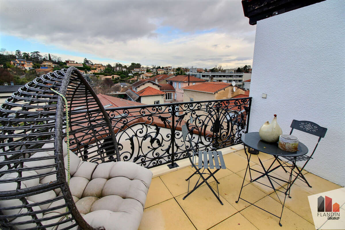 Appartement à IRIGNY