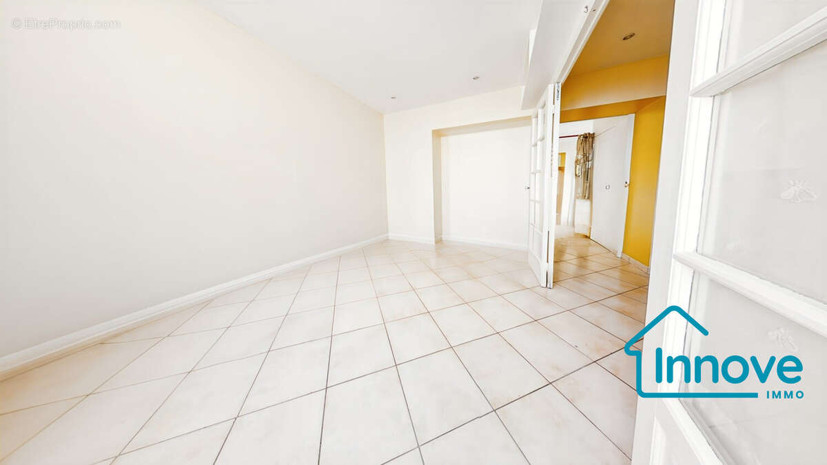 Appartement à VERSAILLES