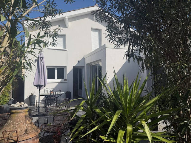 Maison à LE BOUSCAT