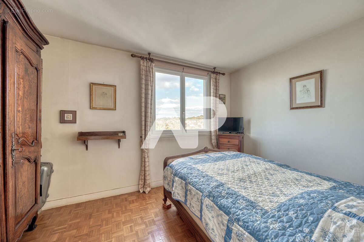 Appartement à RUEIL-MALMAISON