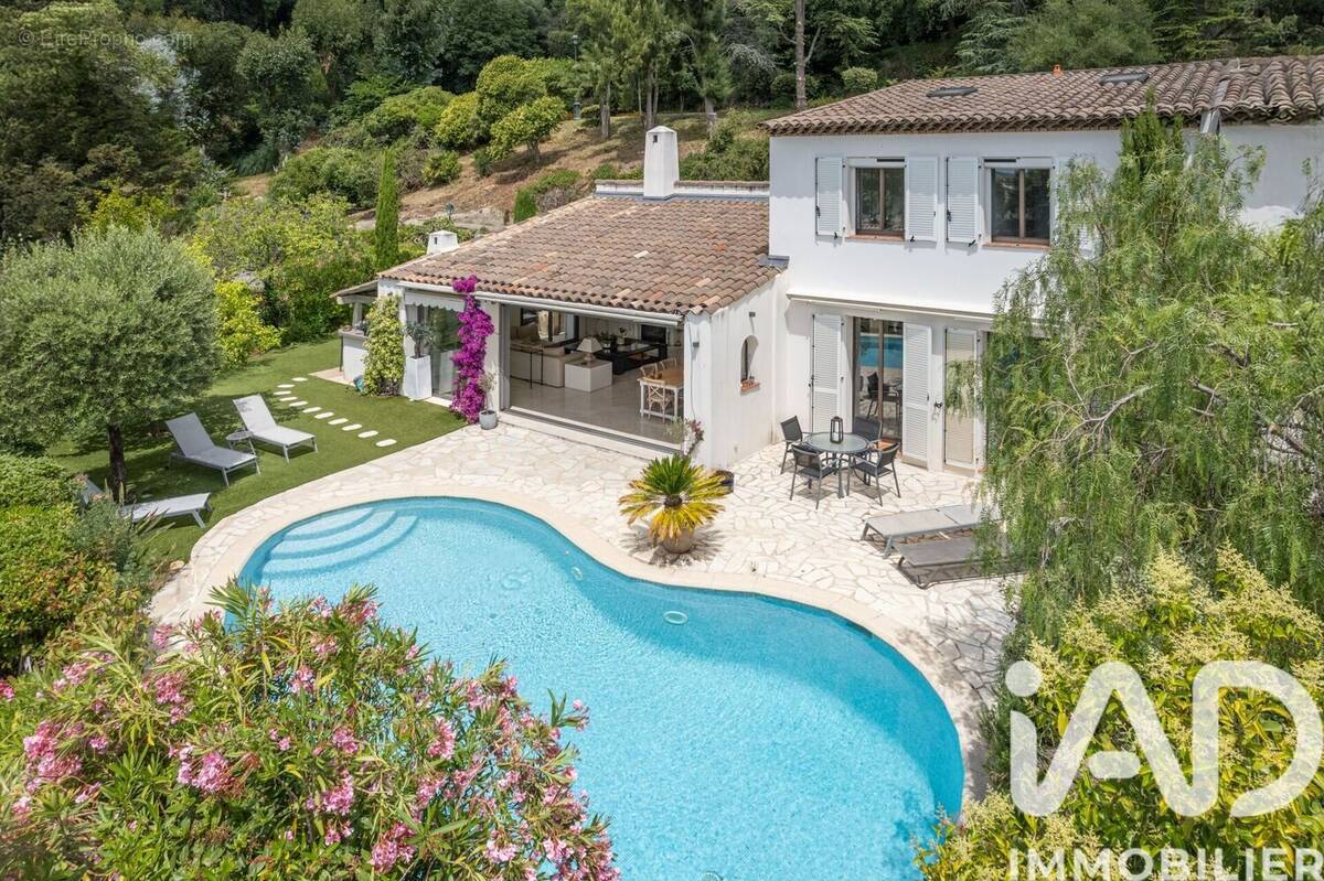 Photo 1 - Maison à VILLENEUVE-LOUBET