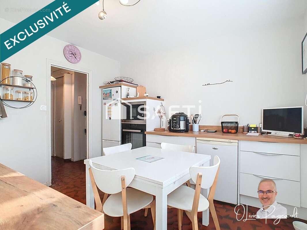 Photo 6 - Appartement à LYON-8E