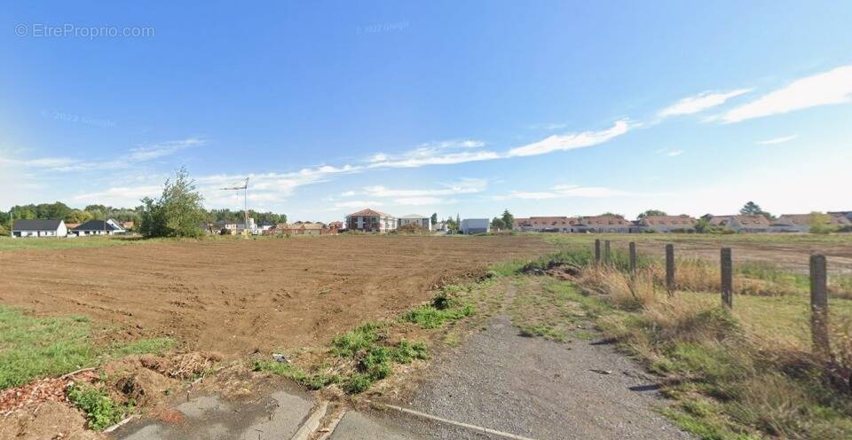 Terrain à BILLY-BERCLAU