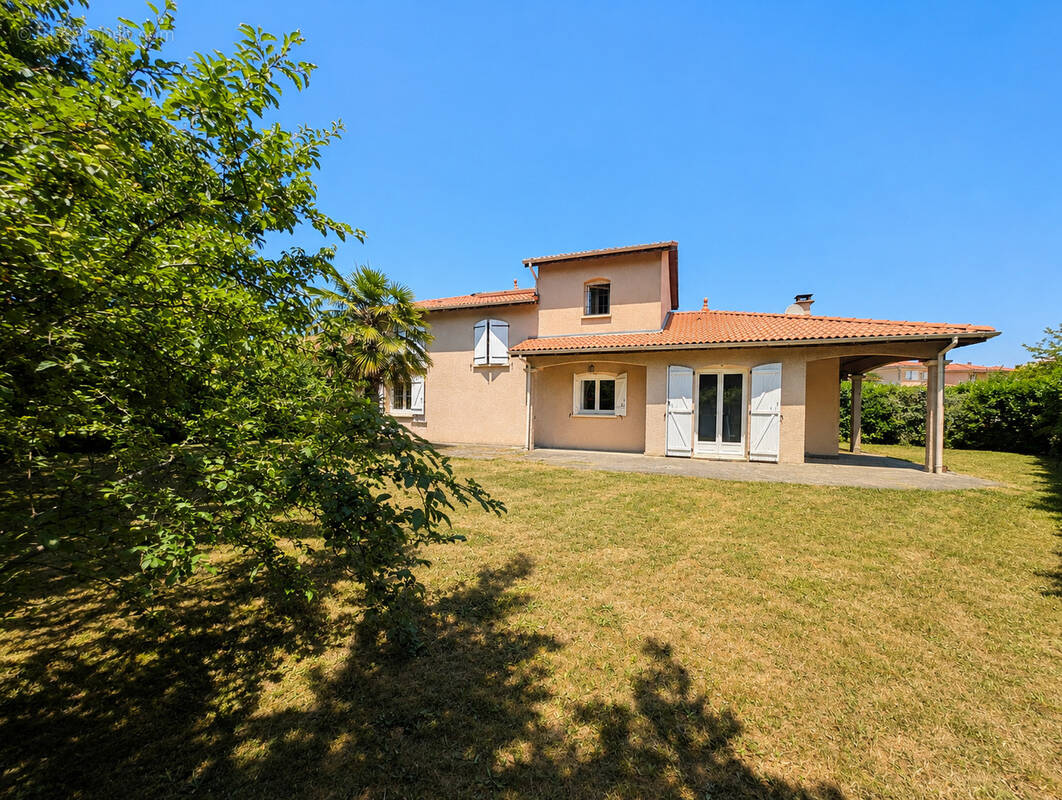 Maison à VILLEFONTAINE