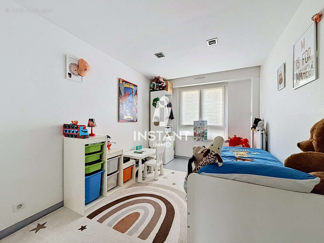 Appartement à NOGENT-SUR-MARNE