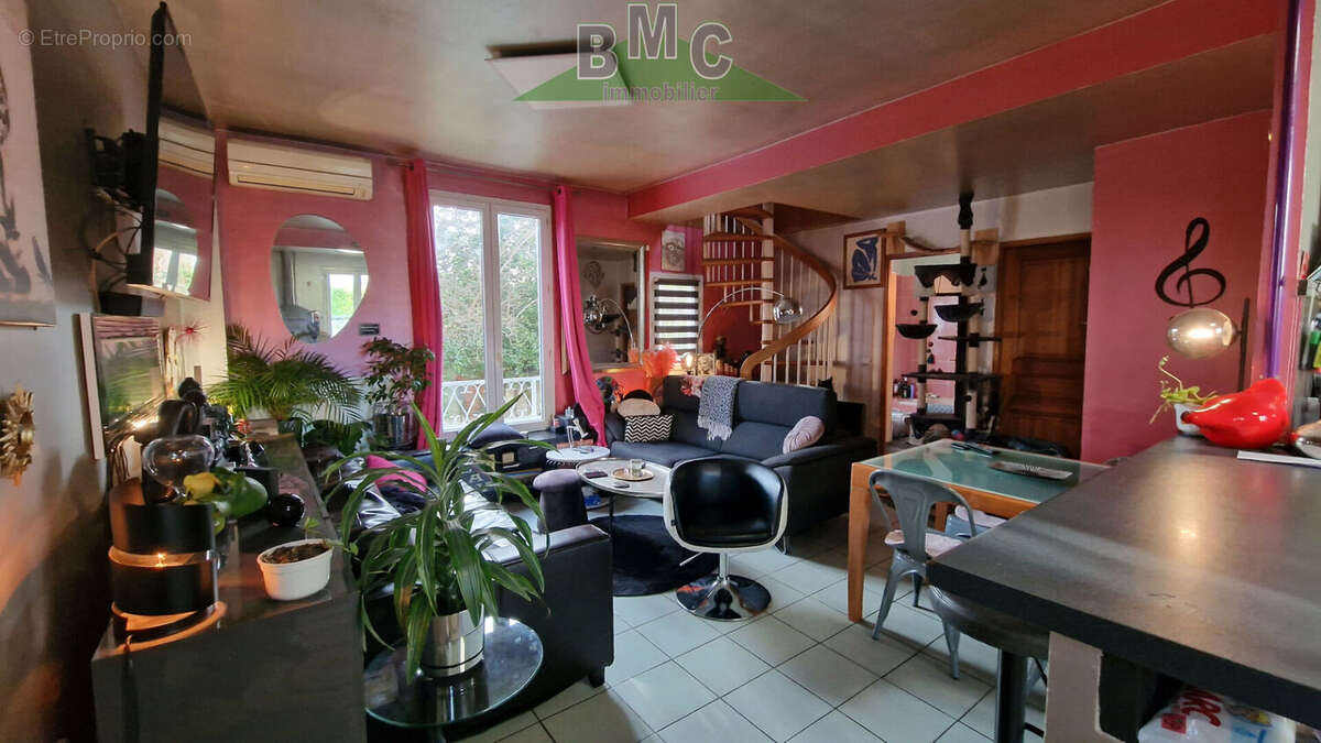 Maison à LE PLESSIS-BOUCHARD