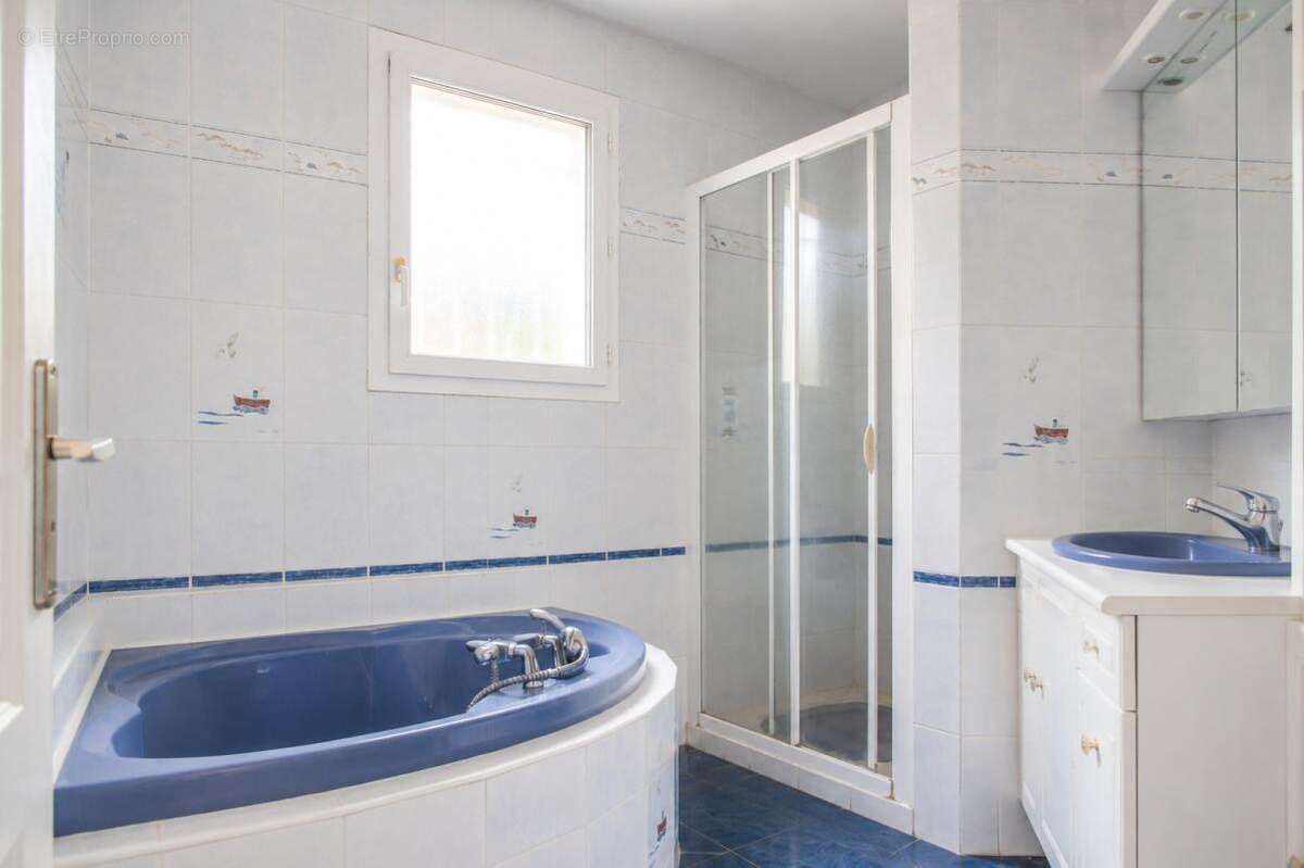 Villa 130 m2 6 pieces - photo 12