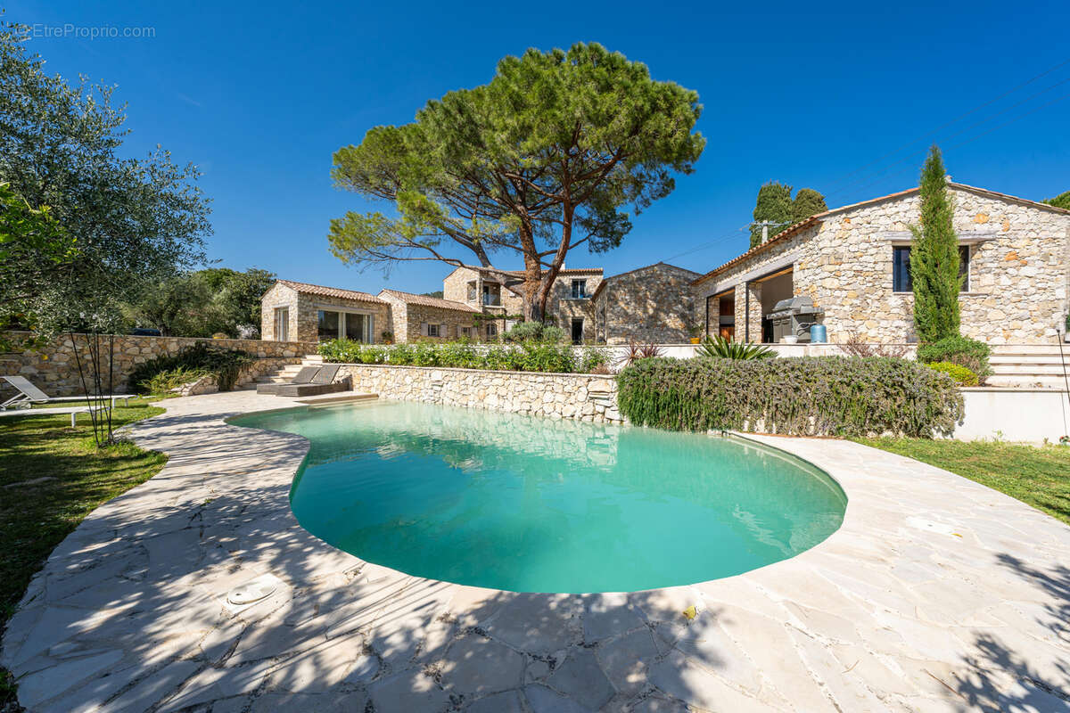 Maison à LA COLLE-SUR-LOUP