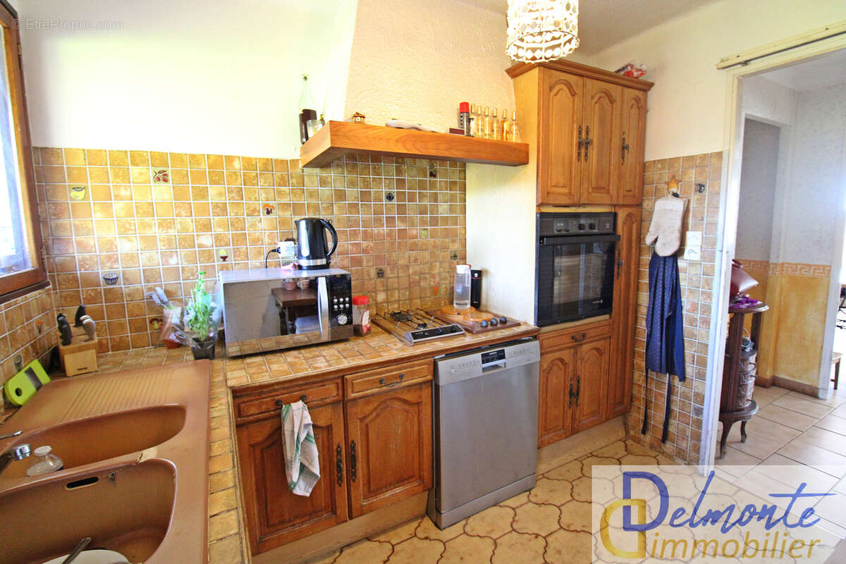 Appartement à SIX-FOURS-LES-PLAGES