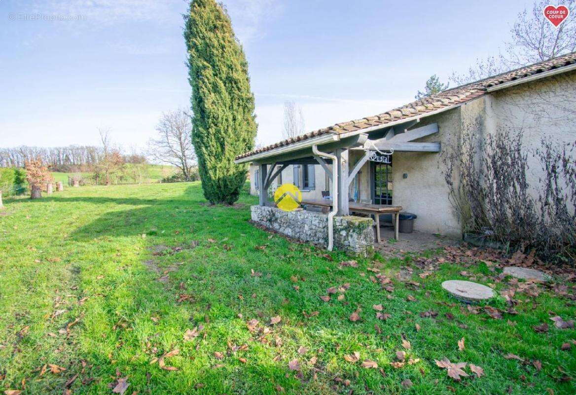 Maison à BEAUMONT-DU-PERIGORD