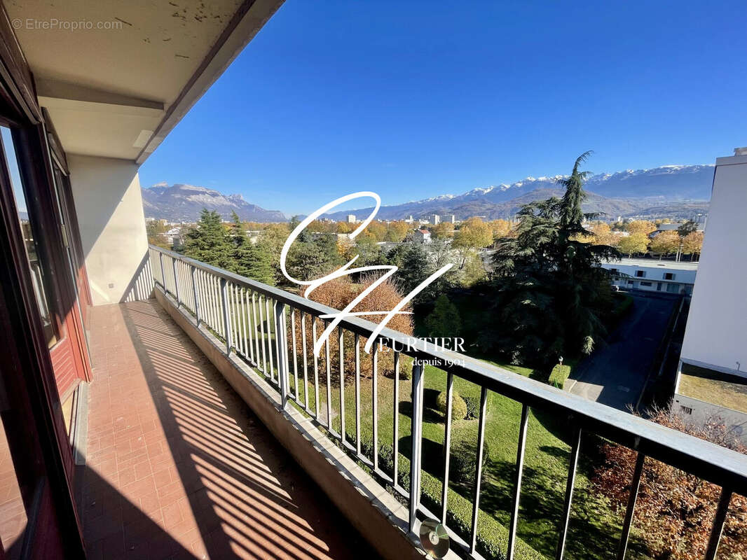 Appartement à ECHIROLLES