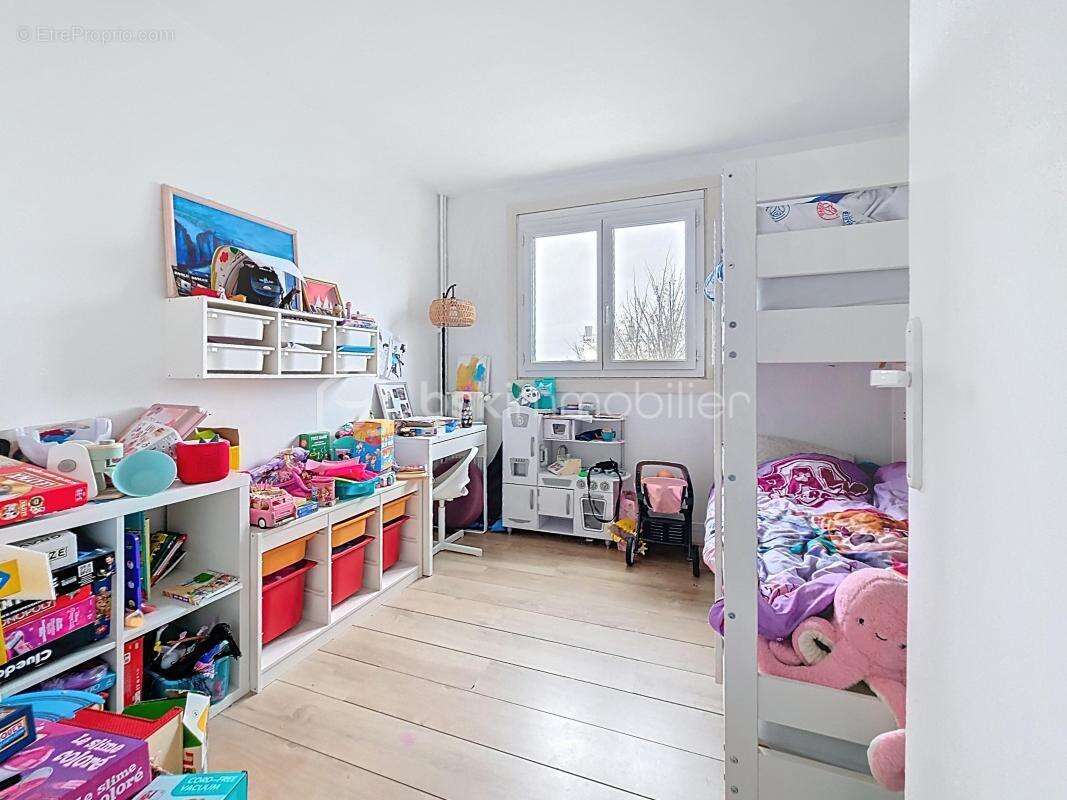 Appartement à ROSNY-SOUS-BOIS