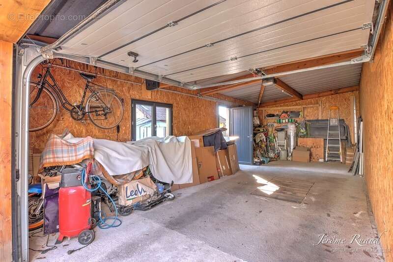 Maison à LE PALAIS-SUR-VIENNE