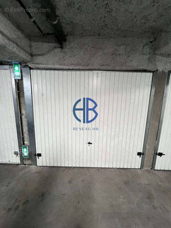 Garage Villeurbanne 13.50 m2 - photo 2